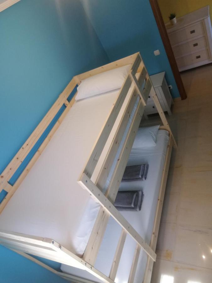 8Beds Vila-Seca ภายนอก รูปภาพ