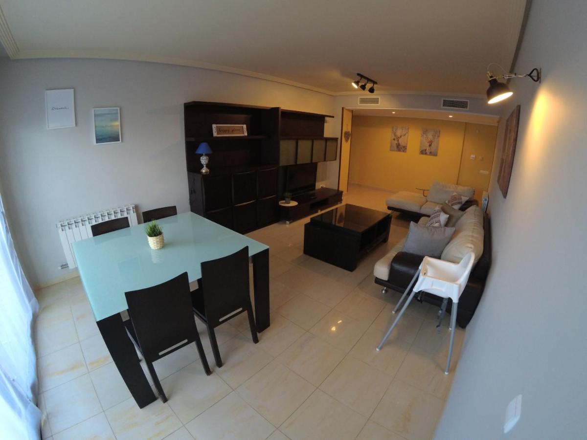 8Beds Vila-Seca ภายนอก รูปภาพ